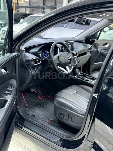 Hyundai Santa Fe-21