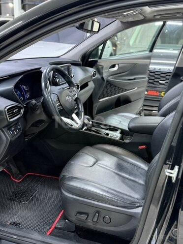 Hyundai Santa Fe-22