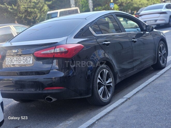 Kia Cerato-5