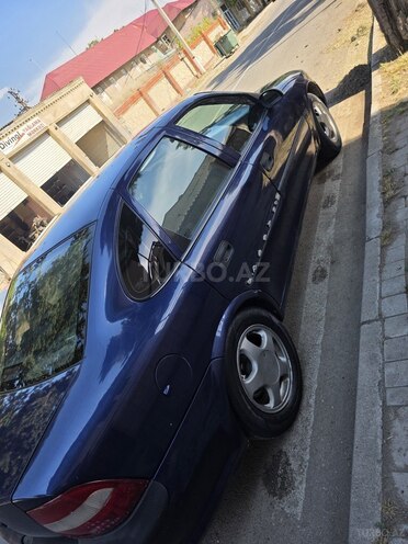 Opel Vectra-9