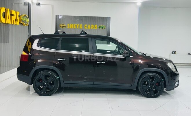 Chevrolet Orlando-5