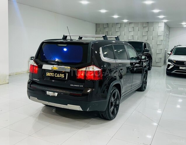 Chevrolet Orlando-9