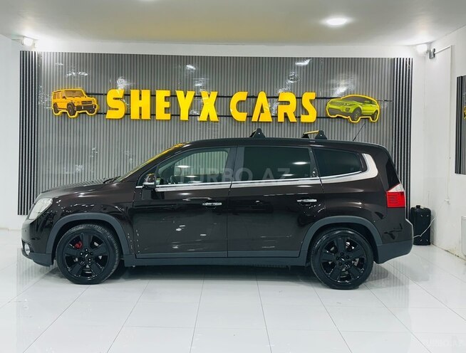 Chevrolet Orlando-11