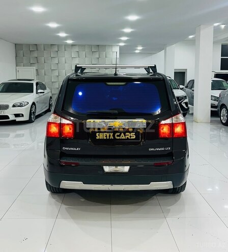 Chevrolet Orlando-12