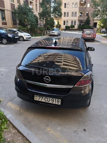 Opel Astra-2