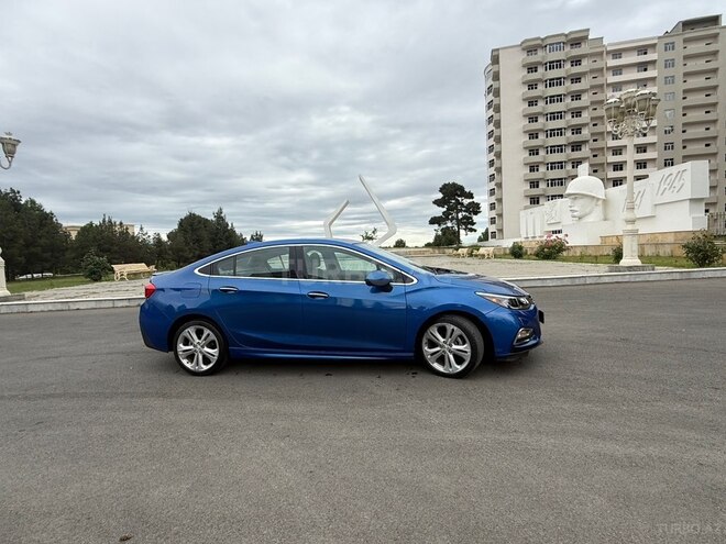 Chevrolet Cruze-20