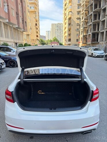 Hyundai Sonata-14
