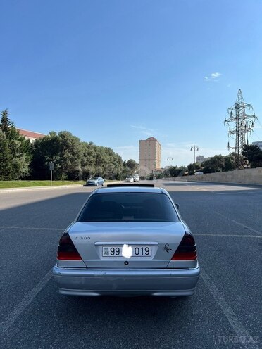 Mercedes C 200-5