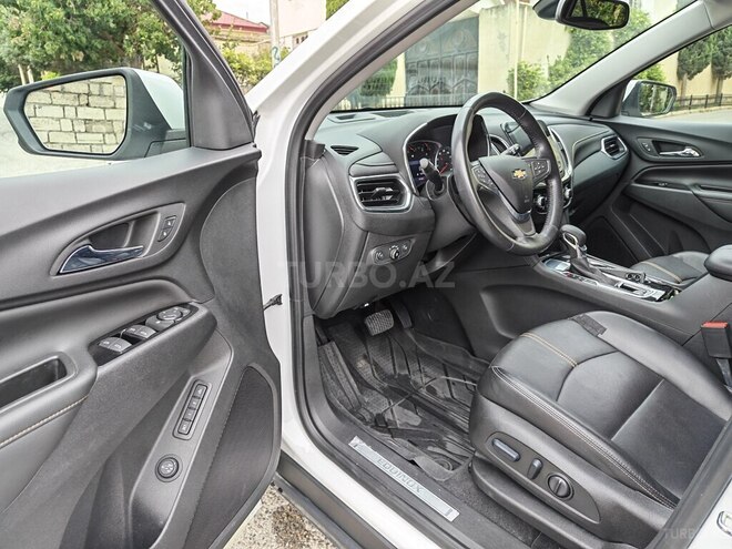 Chevrolet Equinox-5