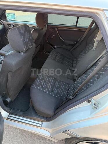 Mercedes C 200-9