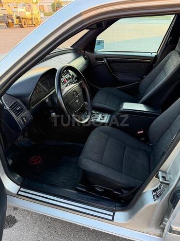 Mercedes C 200-10