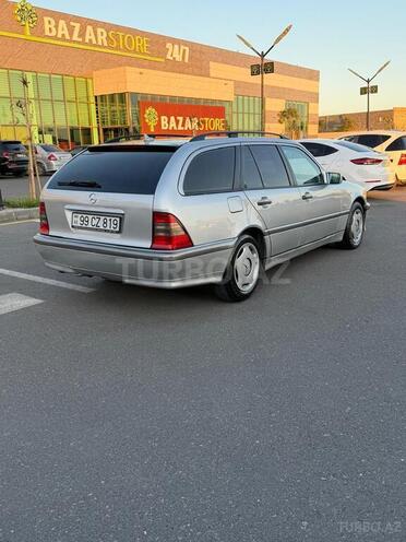 Mercedes C 200-2