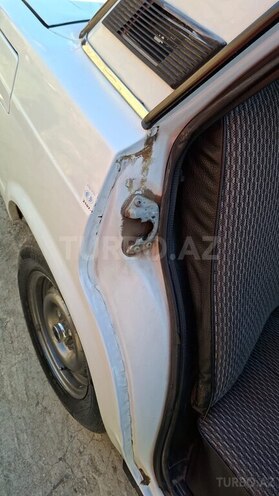LADA (VAZ) 2107-16