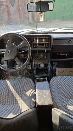LADA (VAZ) 2107-13