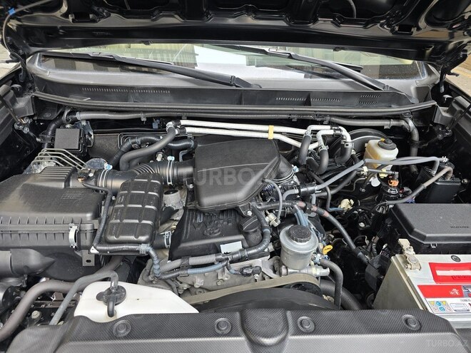 Toyota Land Cruiser Prado-5
