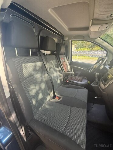 Mercedes Vito 116 CDI-13