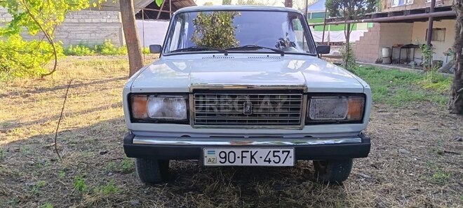 LADA (VAZ) 2107-1