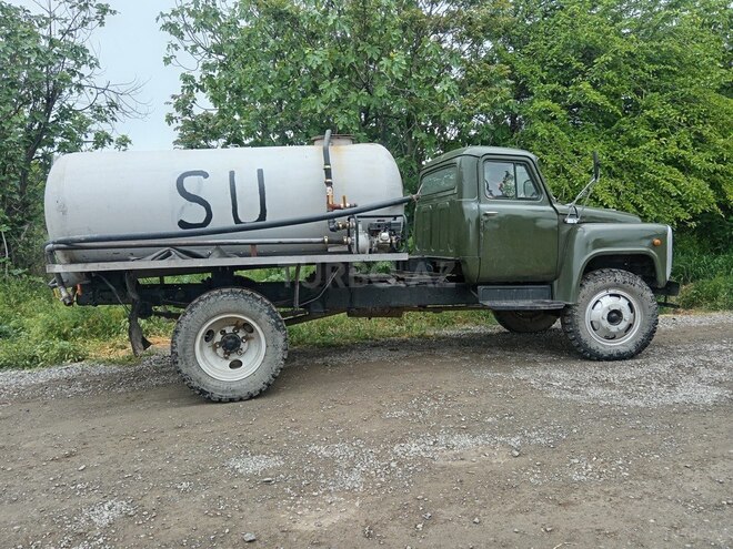 GAZ 53-3