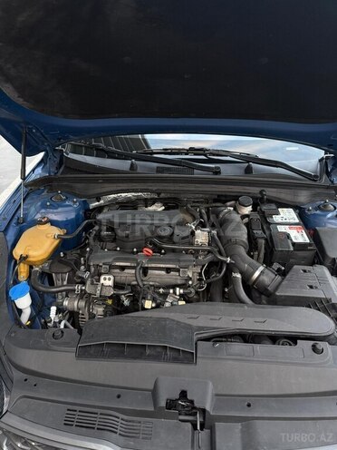 Kia K5-11