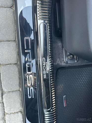 Toyota Corolla Cross-19