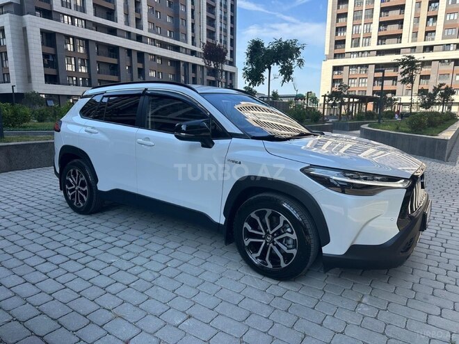 Toyota Corolla Cross-10