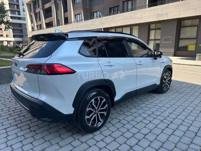 Toyota Corolla Cross-3