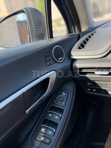Hyundai Sonata-10