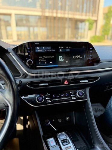 Hyundai Sonata-8