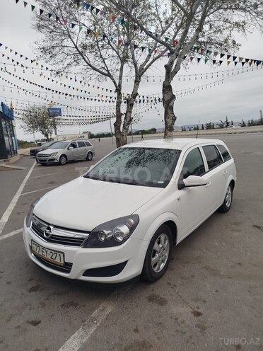 Opel Astra-9