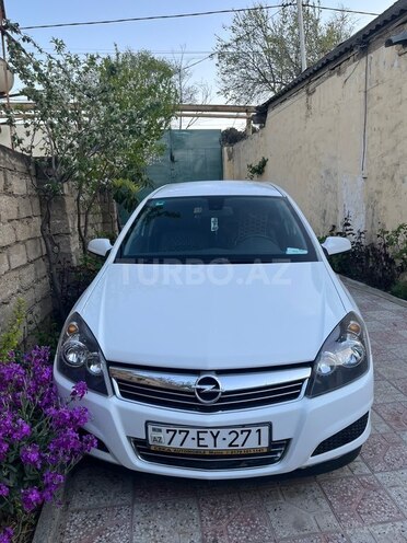 Opel Astra-1