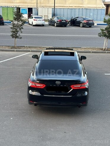 Toyota Camry-2