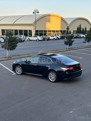 Toyota Camry-8