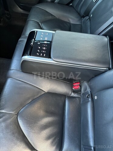 Toyota Camry-15