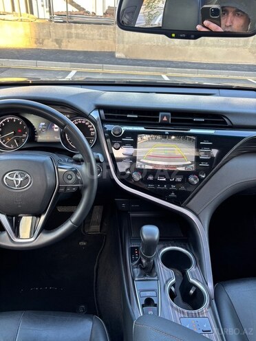 Toyota Camry-20