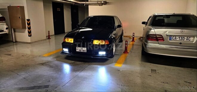 BMW 325-5