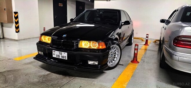 BMW 325-7