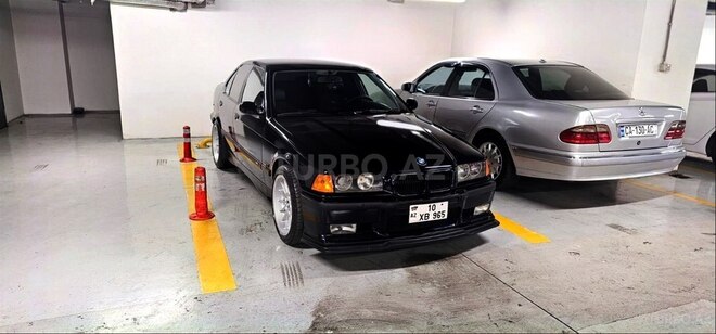 BMW 325-2