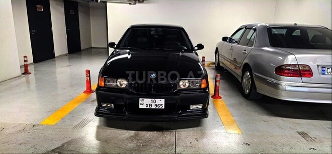 BMW 325-1