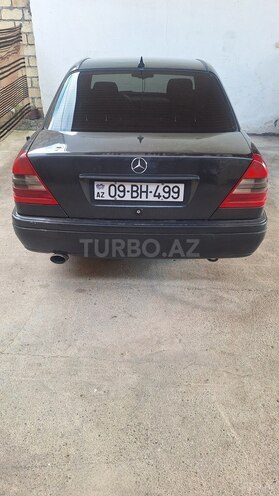 Mercedes C 180-11