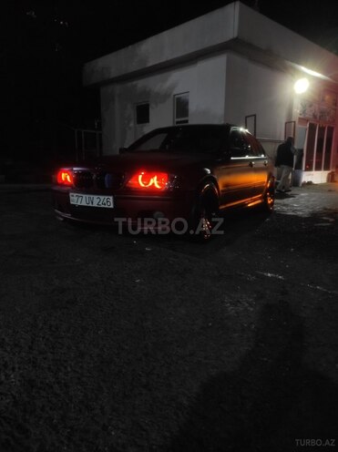 BMW 325-2