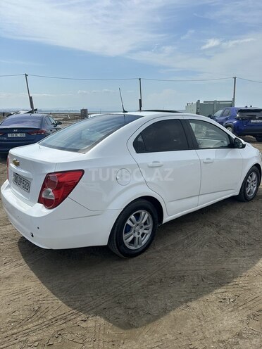 Chevrolet Aveo-2