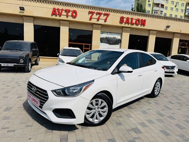 Hyundai Accent-3