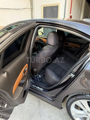 Chevrolet Cruze-8
