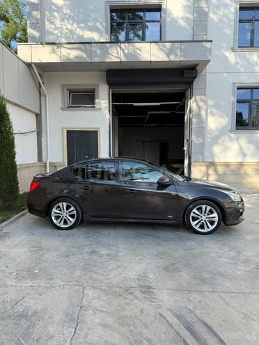 Chevrolet Cruze-5