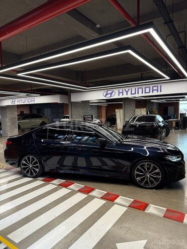 BMW 523d-6
