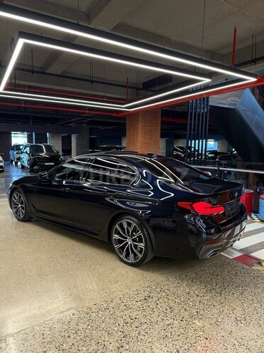 BMW 523d-3