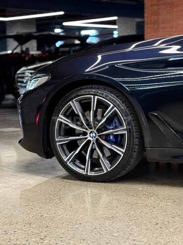BMW 523d-9
