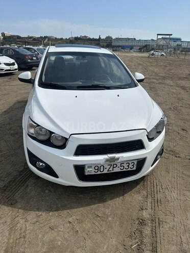 Chevrolet Aveo-3