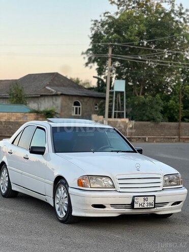 Mercedes C 230-3