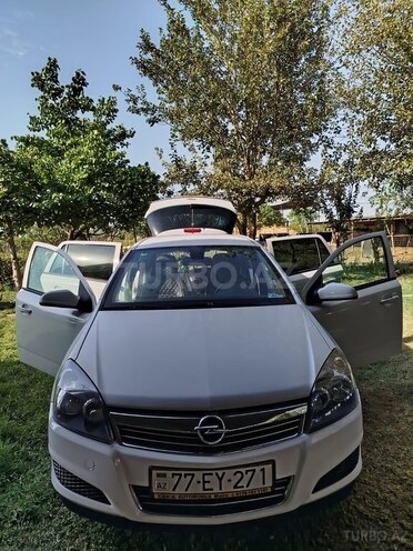 Opel Astra-14